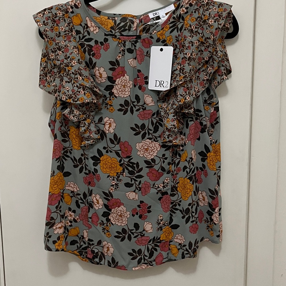 DR2 Multicolor Floral Top with Ruffle Sleeves